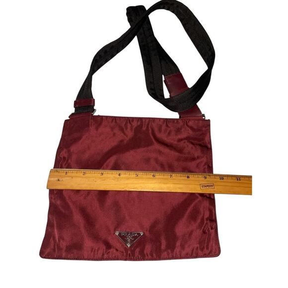 Prada Vela Flat Messenger Bag Triangle Logo Bordeaux Red Nylon Plate - Picture 13 of 14